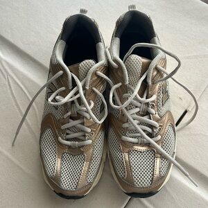 Women’s new balance 530 sneaker